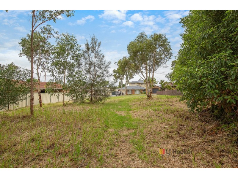 7 Yeramba Road, Summerland Point NSW 2259