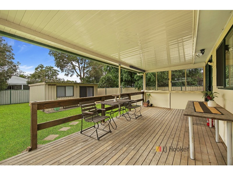 51 Delia Avenue, Budgewoi NSW 2262