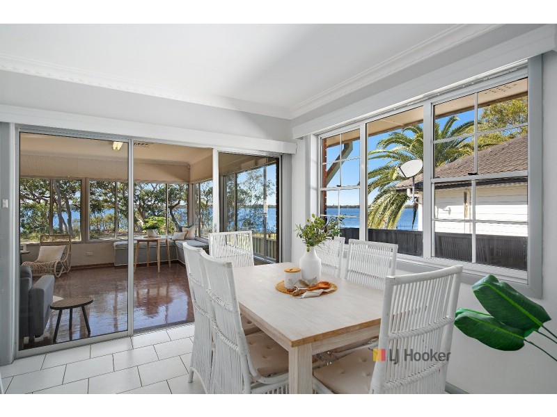 169 Sunrise Avenue, Halekulani NSW 2262