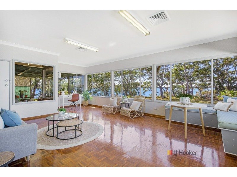 169 Sunrise Avenue, Halekulani NSW 2262