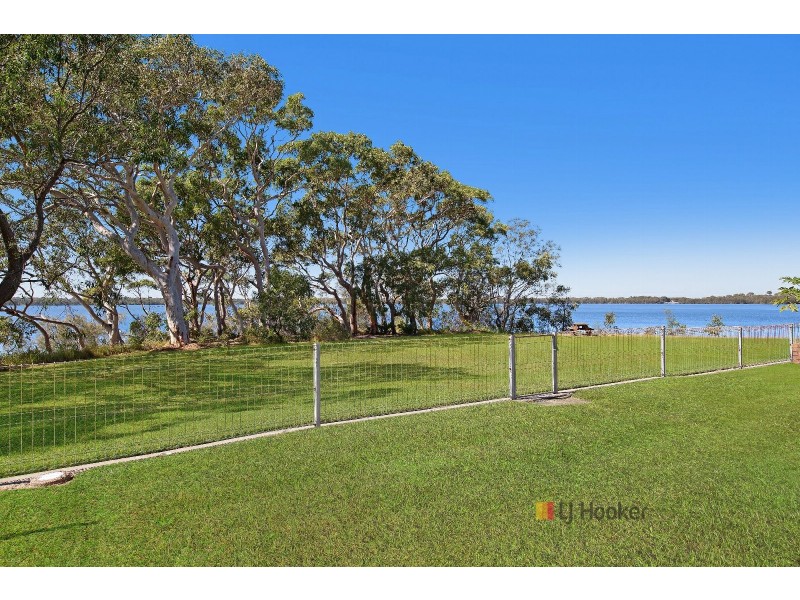 169 Sunrise Avenue, Halekulani NSW 2262