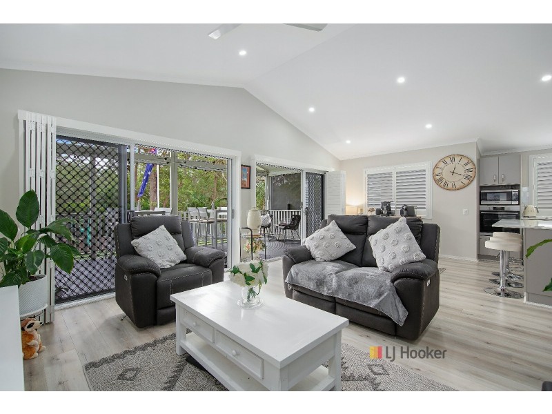 120a/2 Macleay Drive, Halekulani NSW 2262