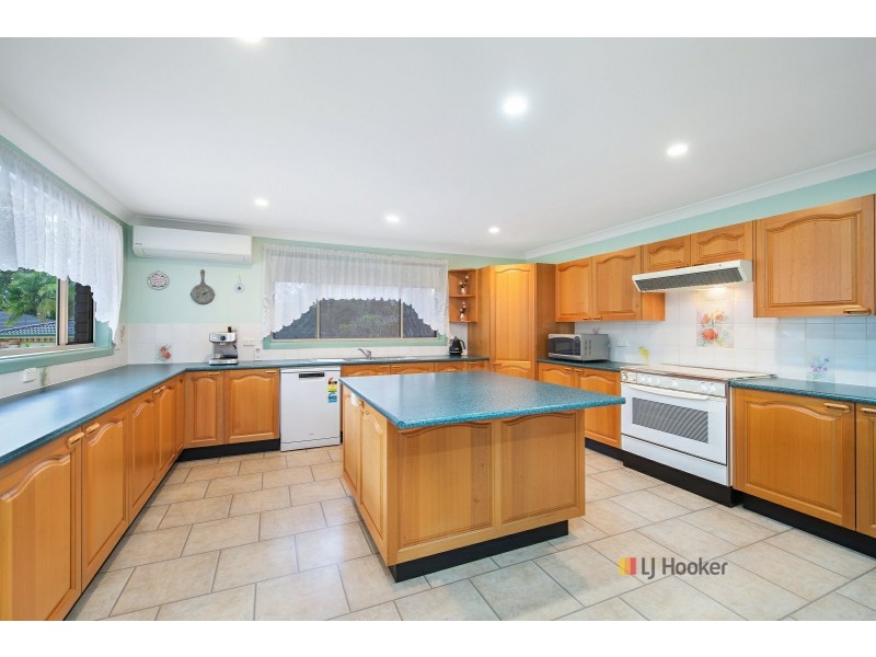 2 Derwent Drive, Lake Haven NSW 2263