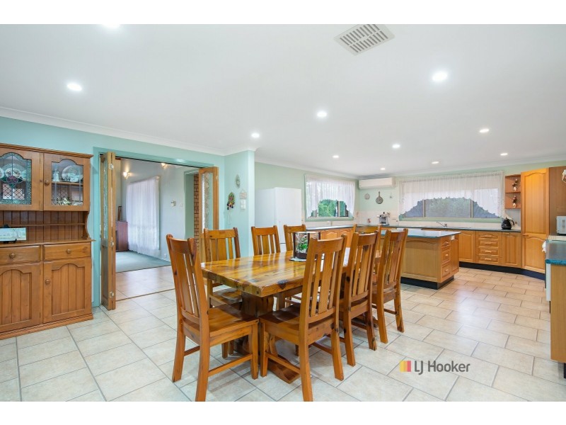 2 Derwent Drive, Lake Haven NSW 2263