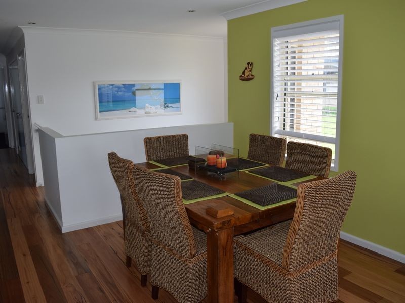 38B Gordon Avenue, Summerland Point NSW 2259