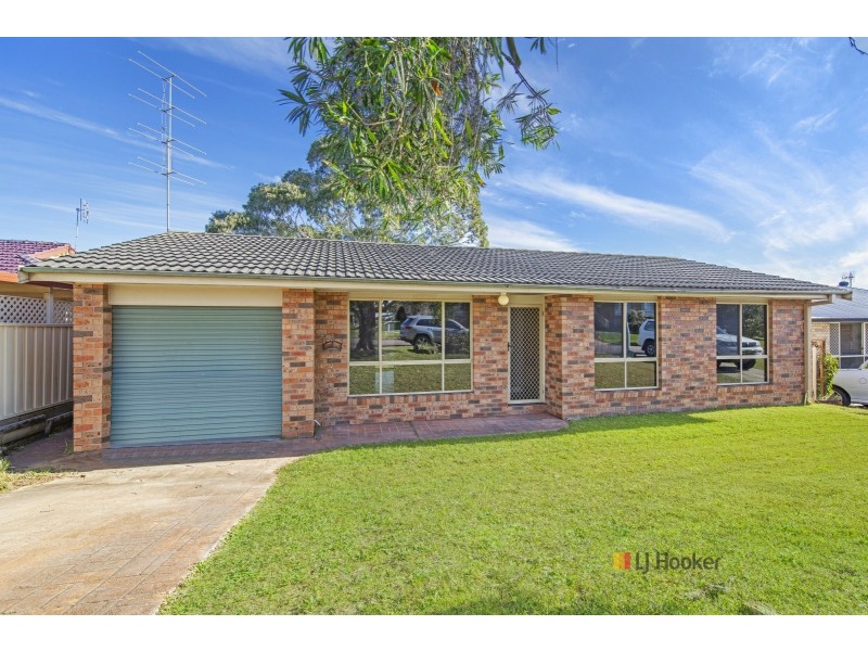 18 Crowe Street, Lake Haven NSW 2263