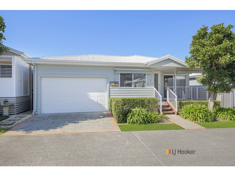 138/2 Saliena Avenue, Lake Munmorah NSW 2259