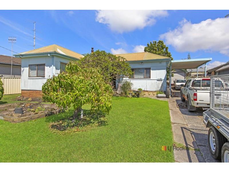 102 Woolana Avenue, Halekulani NSW 2262