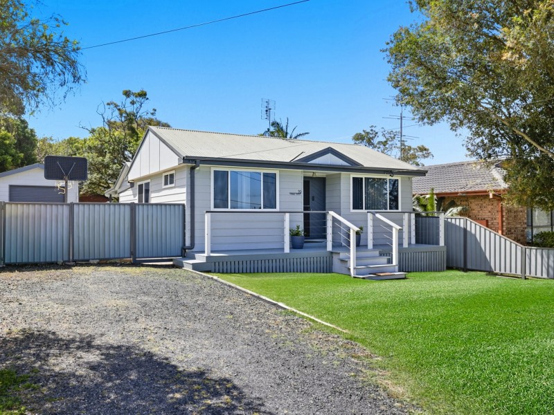 39 Tingira Street, Charmhaven NSW 2263