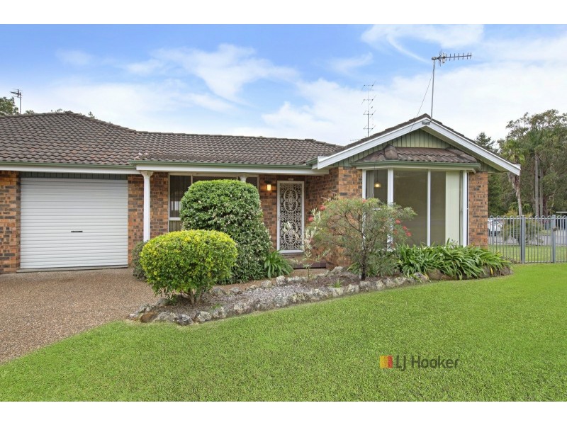 1/5 Kiora Close, Norah Head NSW 2263