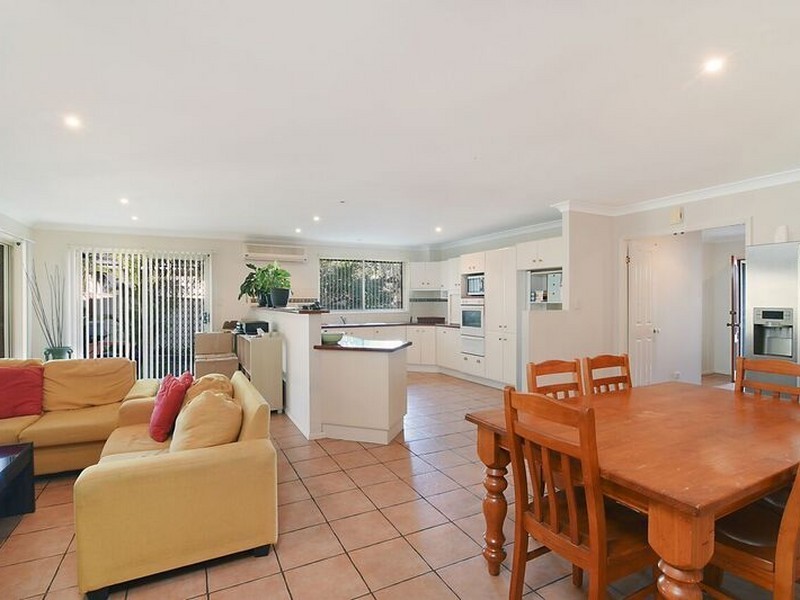 1 Lukela Avenue Halekulani, Budgewoi NSW 2262