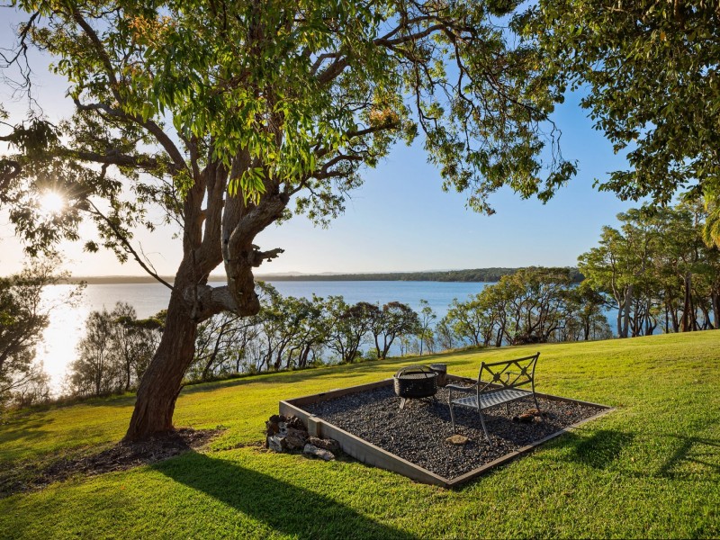 32 Andrew Street, Lake Munmorah NSW 2259