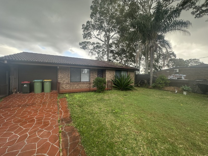 1/15 Wyreema Avenue, Charmhaven NSW 2263