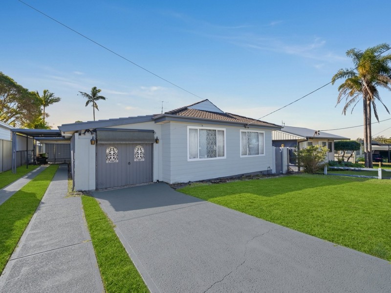 13 Durham Road, Gorokan NSW 2263