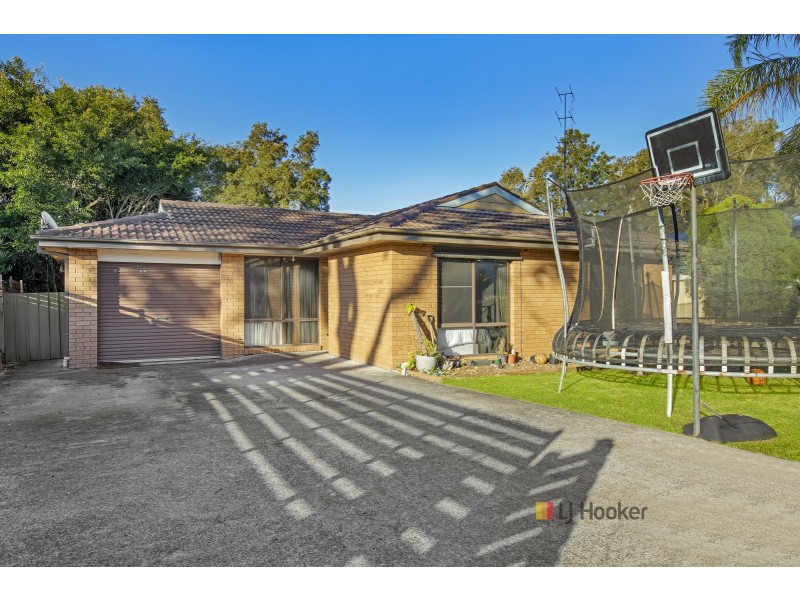 49 Delia Avenue, Budgewoi NSW 2262