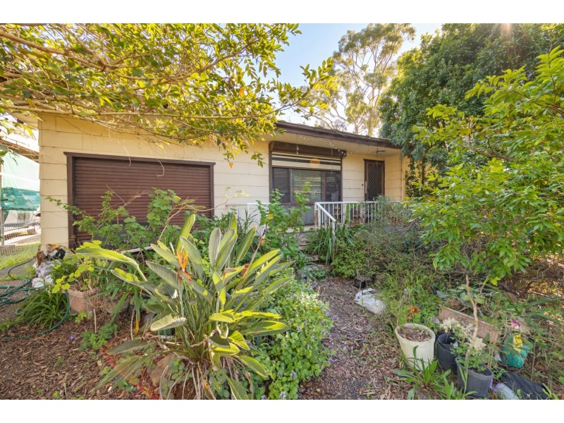 94 Narambi Road, Buff Point NSW 2262