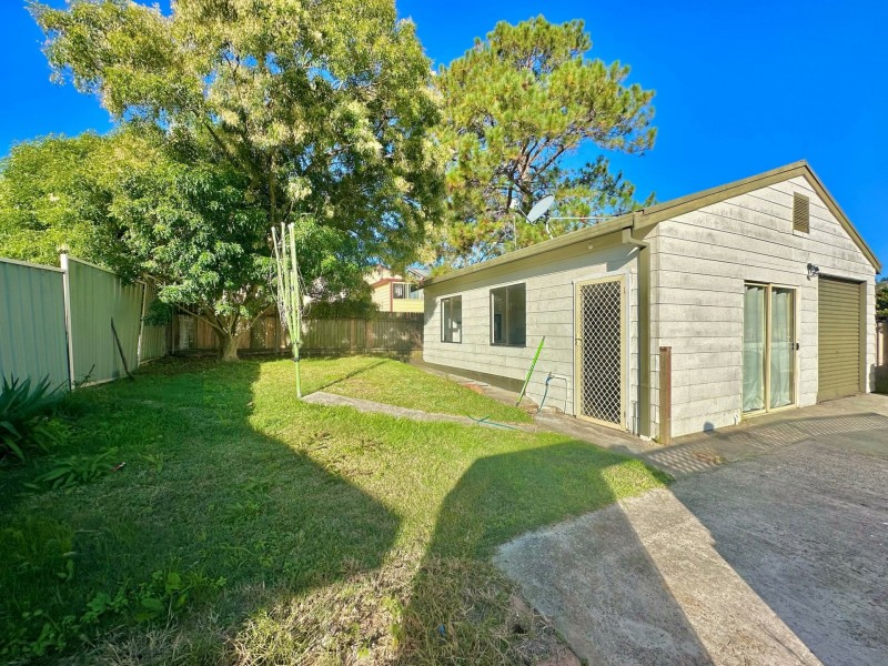 49a McKellar Boulevard, Blue Haven NSW 2262
