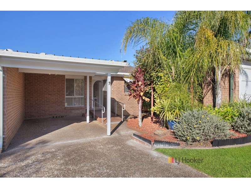 Unit 3/294 Main Road, Toukley NSW 2263