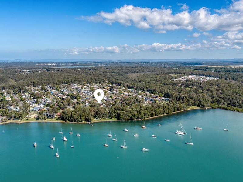 2/2 Dale Avenue, Chain Valley Bay NSW 2259