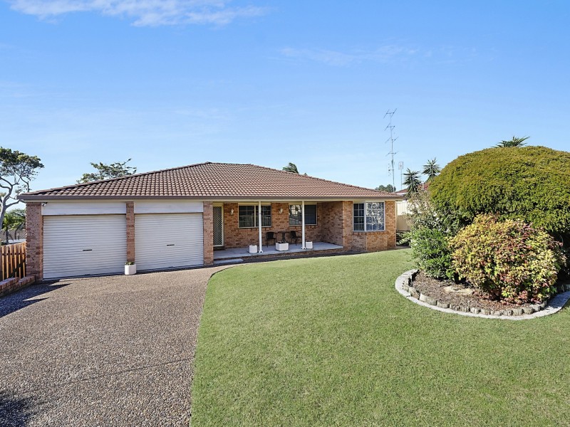 2 Clarkson Lane, Lake Haven NSW 2263