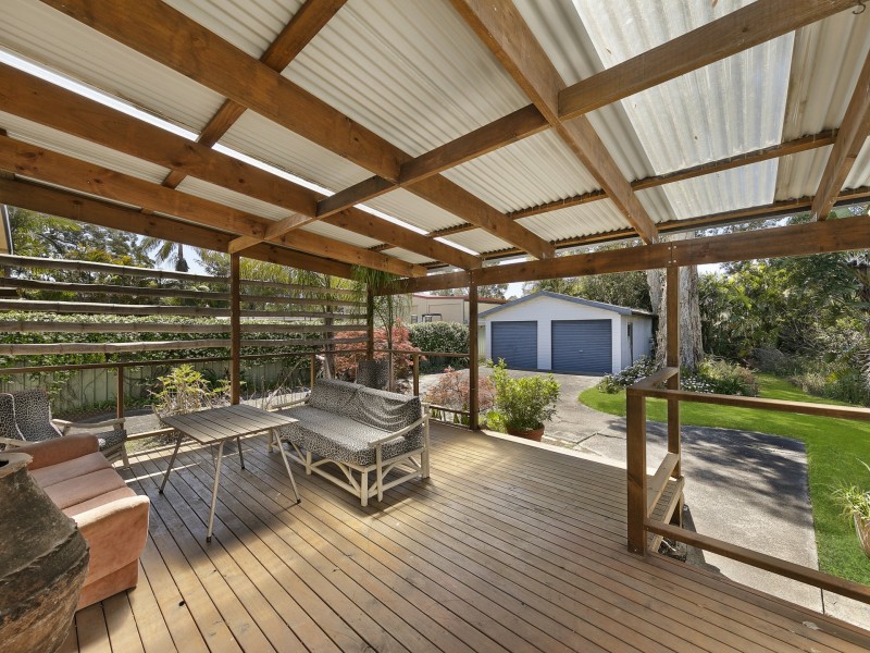 239 Buff Point Avenue, Buff Point NSW 2262