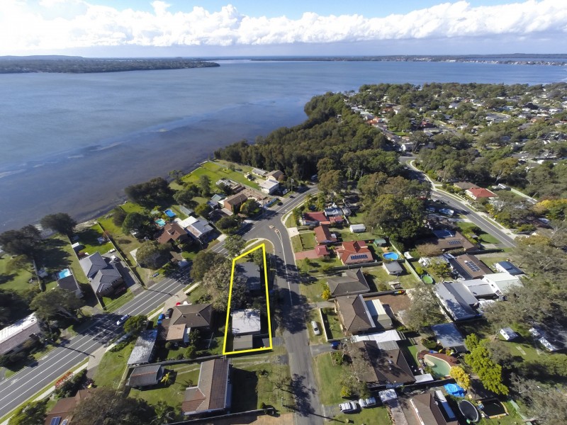 2 Panorama Avenue, Charmhaven NSW 2263