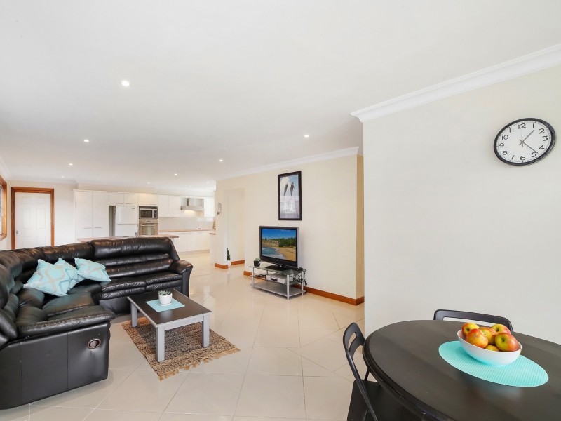 6 Watkins Street, Long Jetty NSW 2261