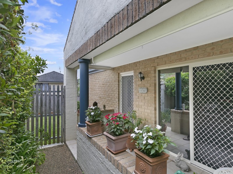 4/8 The Ridge, Wadalba NSW 2259