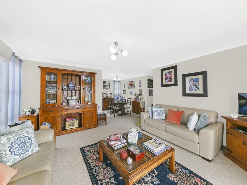 4/8 The Ridge, Wadalba NSW 2259