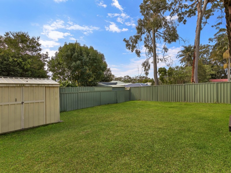 14 Griffith Street, Mannering Park NSW 2259