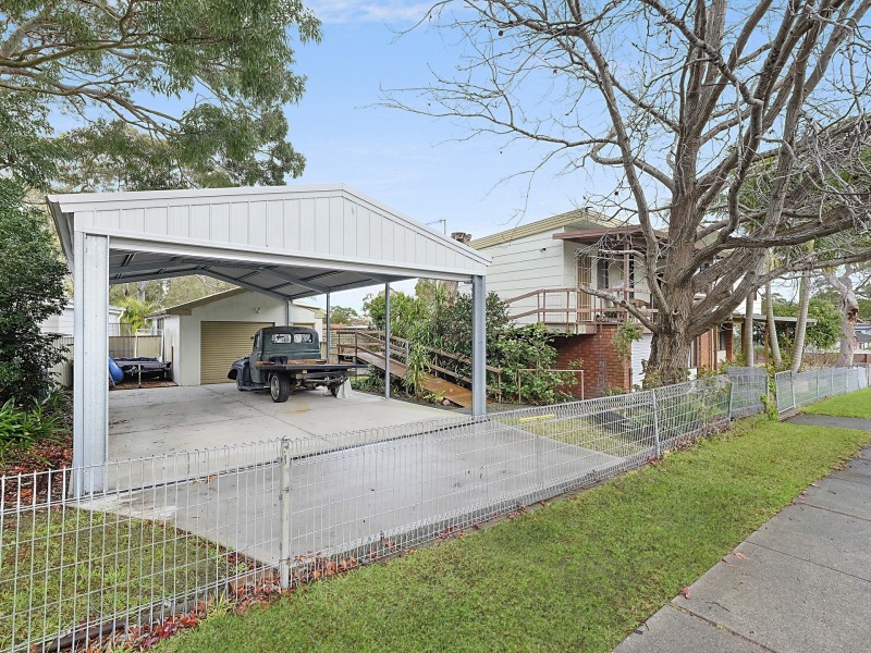 43 Queens Road, Lake Munmorah NSW 2259