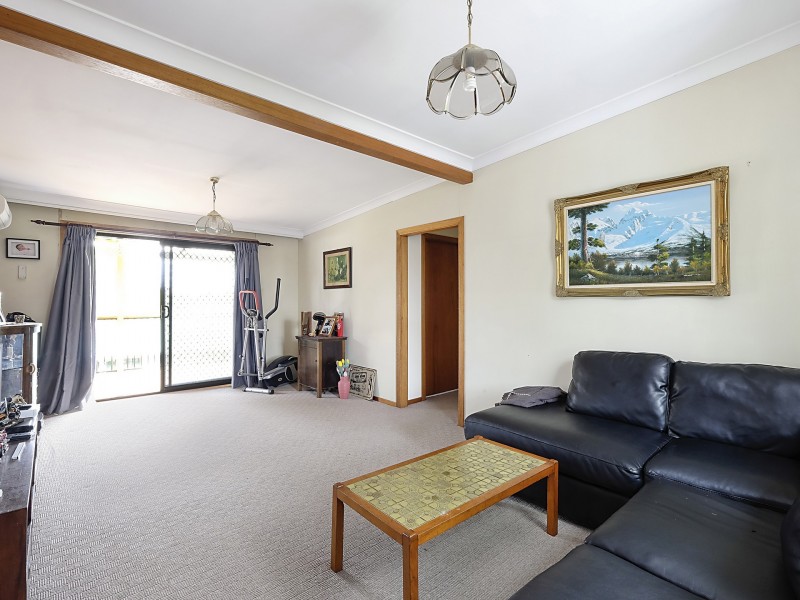 43 Queens Road, Lake Munmorah NSW 2259