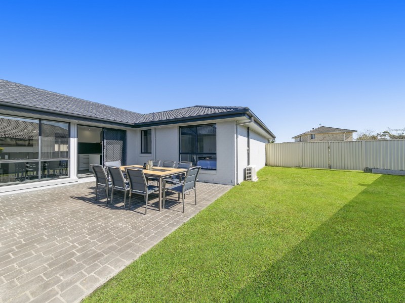 94 Blueridge Drive, Blue Haven NSW 2262