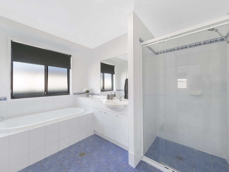 94 Blueridge Drive, Blue Haven NSW 2262