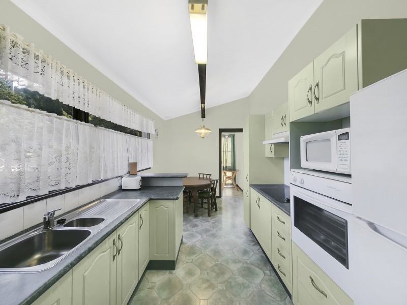 53 Kailua Avenue, Budgewoi NSW 2262