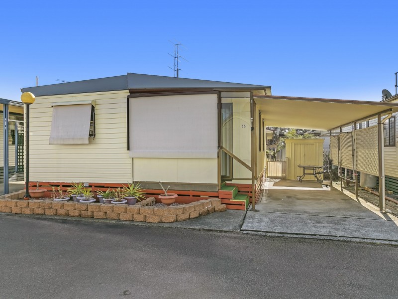 55/2 Mulloway Road, Chain Valley Bay NSW 2259