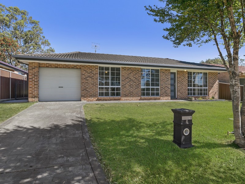 8 Karwin Close, Buff Point NSW 2262