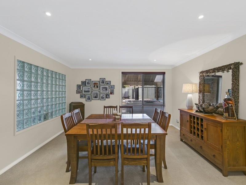 33 Derwent Drive, Lake Haven NSW 2263