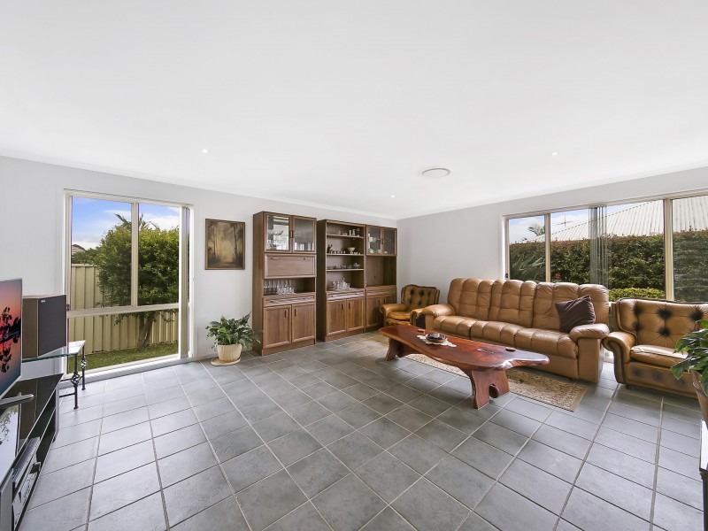 16 Bell Brae Avenue, Gwandalan NSW 2259