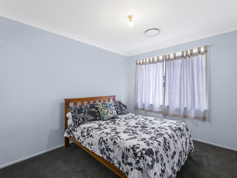 30 Carmel Avenue, Budgewoi NSW 2262