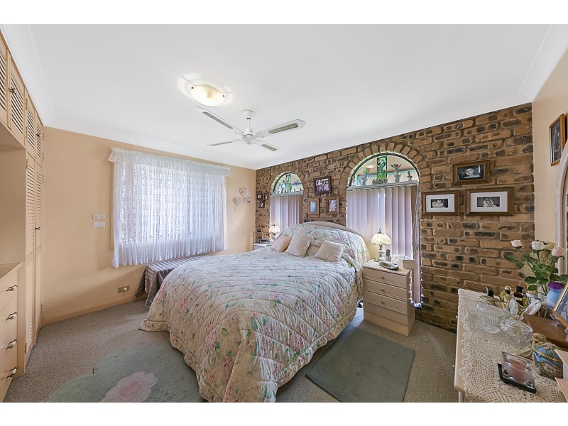 6 Barton Road, Doyalson NSW 2262