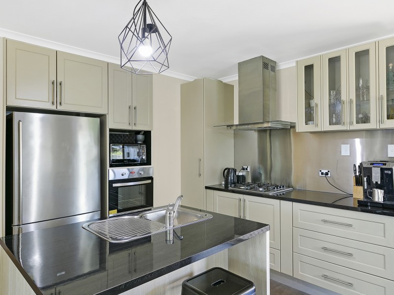 26 Fishburn Crescent, Watanobbi NSW 2259