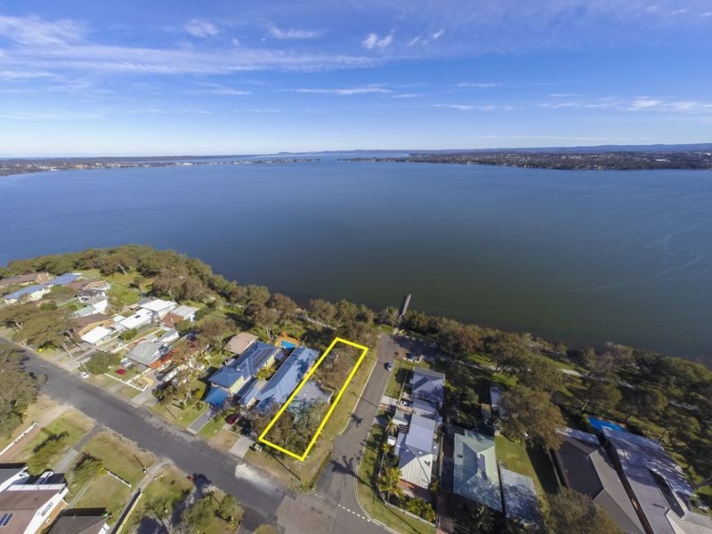 160 Buff Point Avenue, Buff Point NSW 2262