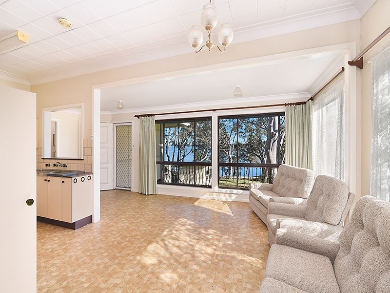 160 Buff Point Avenue, Buff Point NSW 2262