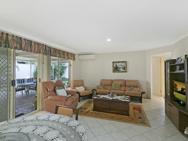 5 Mootay Close, Buff Point NSW 2262