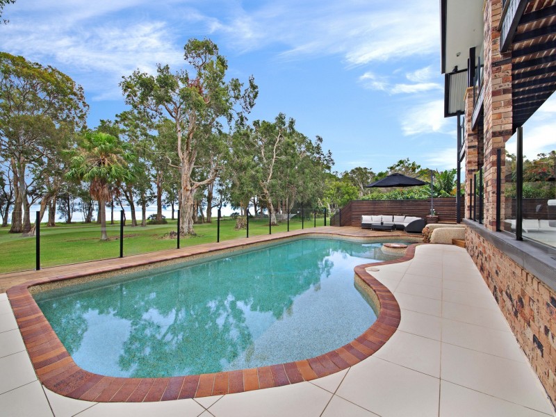 32 Leonard Avenue, Toukley NSW 2263