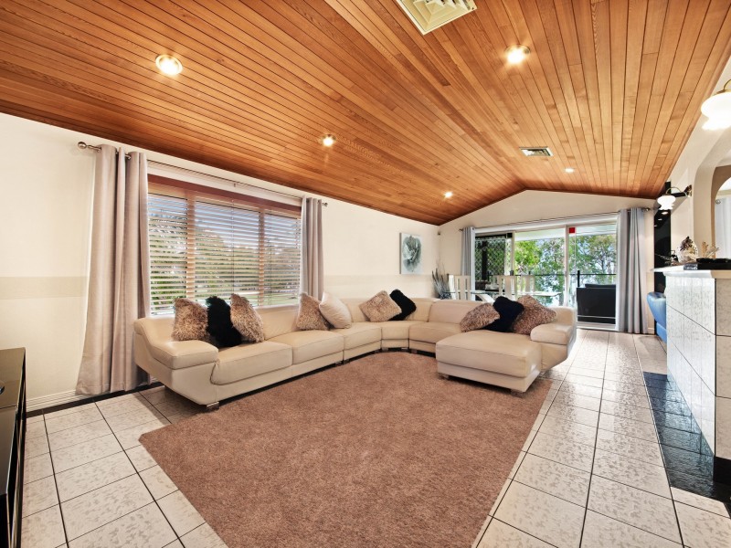 32 Leonard Avenue, Toukley NSW 2263