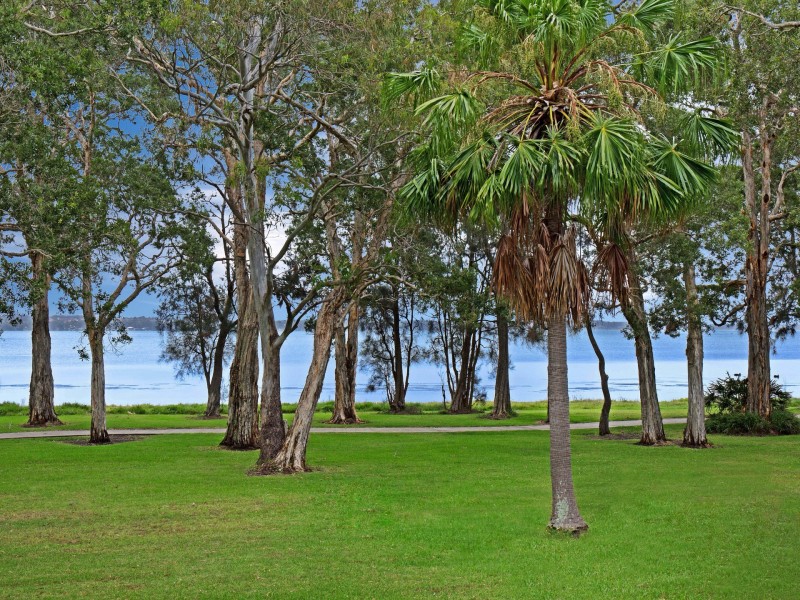 32 Leonard Avenue, Toukley NSW 2263