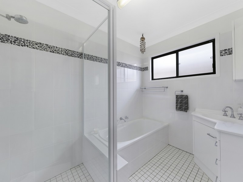 55 Manoa Road, Budgewoi NSW 2262