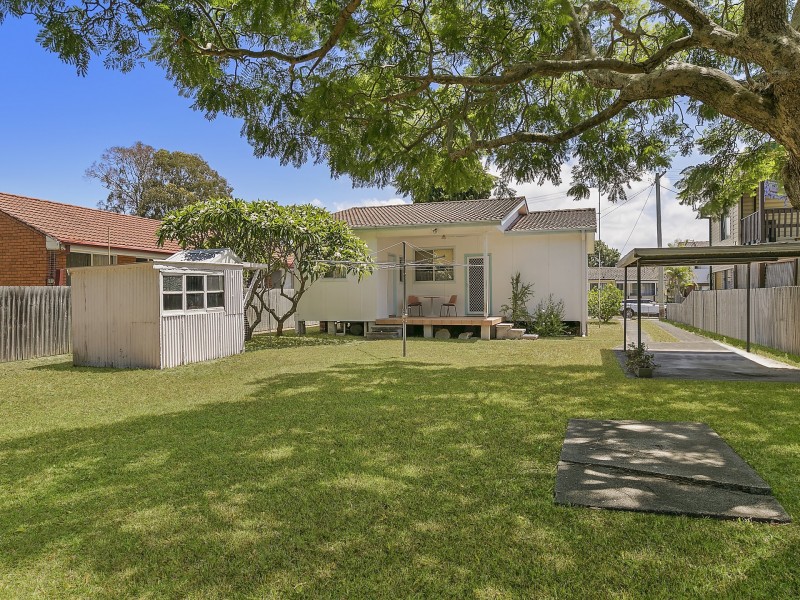 14 Kewalo Avenue, Budgewoi NSW 2262